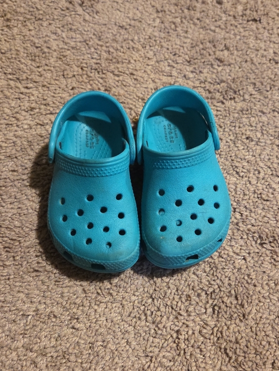 CROCS Other - Kids Crocs Teal